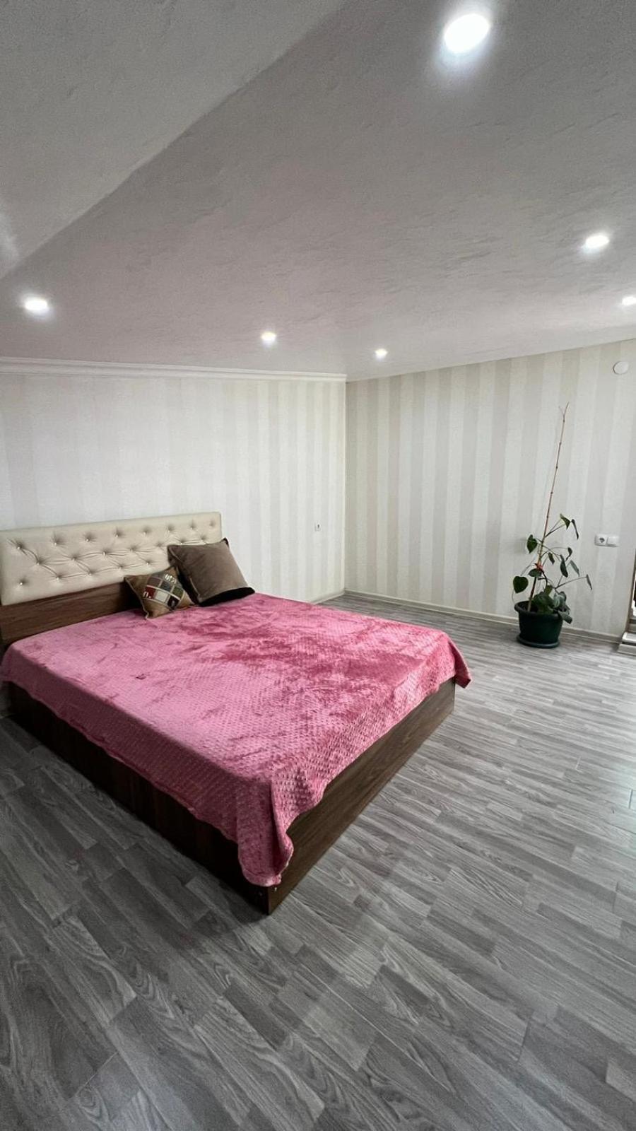 Big Flat In Batumi Apartment Exterior photo