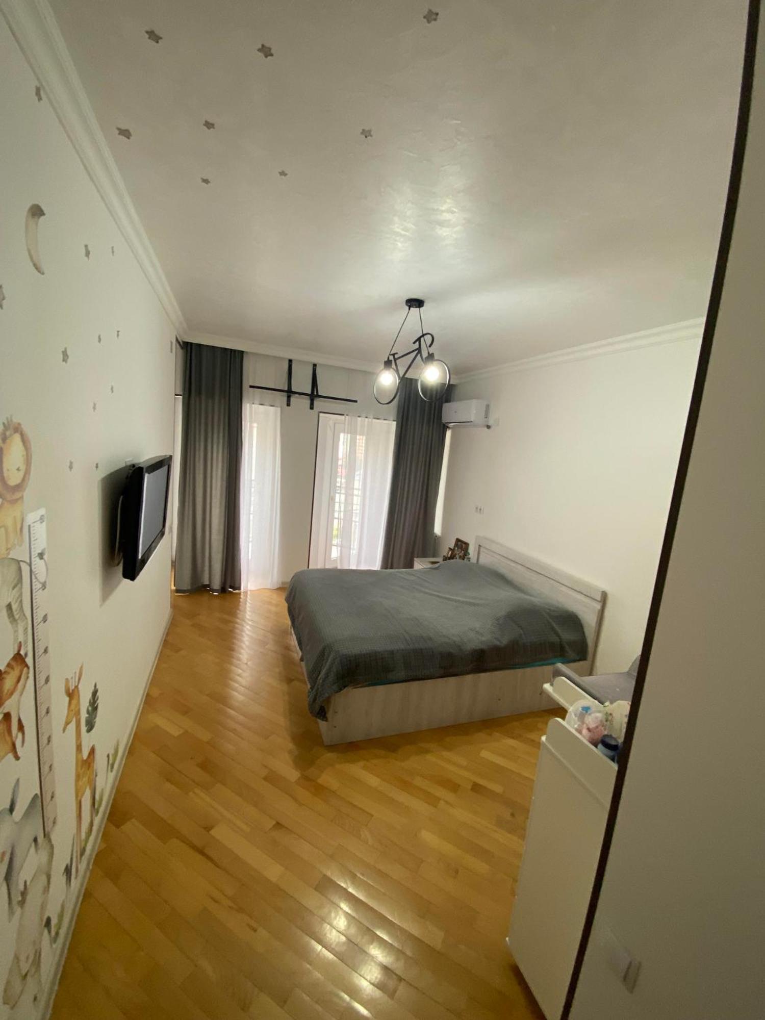 Big Flat In Batumi Apartment Exterior photo